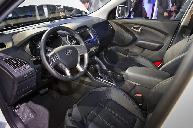 Первый в мире серийный водородный автомобиль Hyundai-Tucson-Fuel-Cell-interior