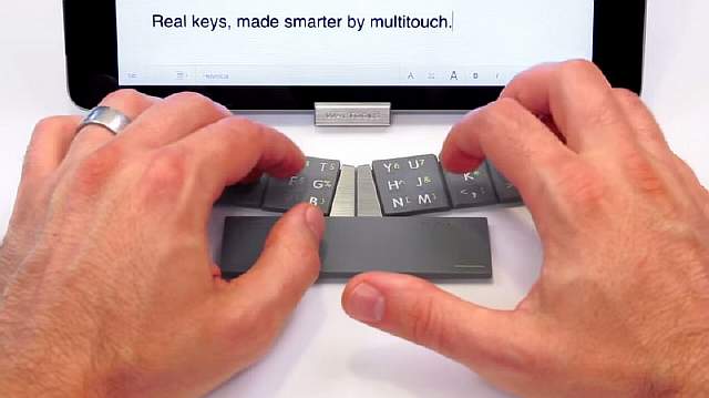 tiny-textblade-portable-keyboard-makes-tablet-typi_nmny.1920