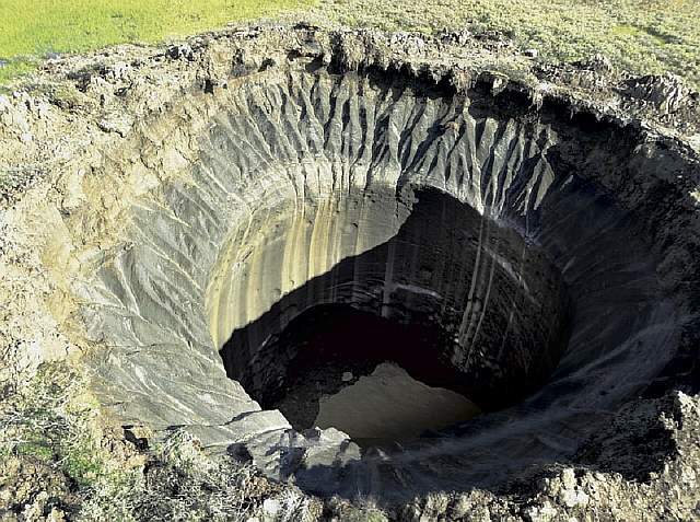 YAMAL-CRATERS-6