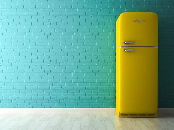 Как купить новый холодильник за полцены