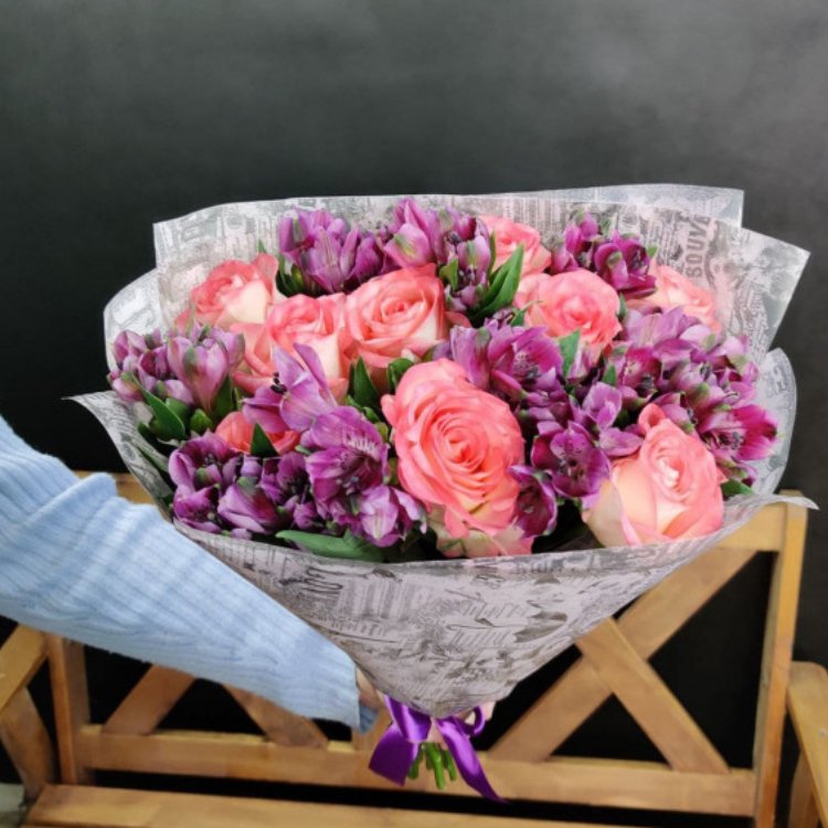 "Русский Букет" - сервис международной доставки цветов в любую точку мира