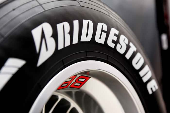 В чём достоинства шин Bridgestone?